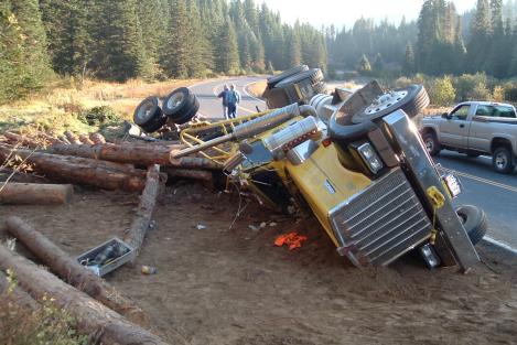 accident9-19-05.JPG - 45764 Bytes