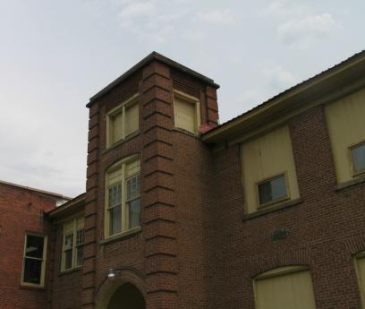 belltower26-13-06.JPG - 16550 Bytes