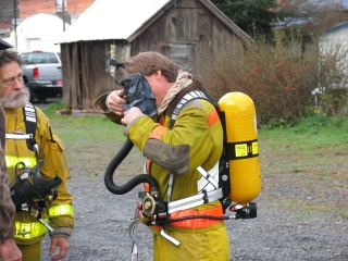 hfire1.JPG - 83504 Bytes