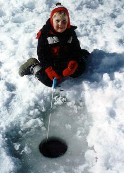 iceangler2-11-06.JPG - 17698 Bytes