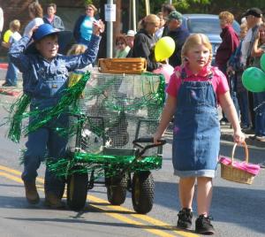 kparade9-20-06.JPG - 22576 Bytes