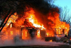maisonfire.JPG - 55741 Bytes