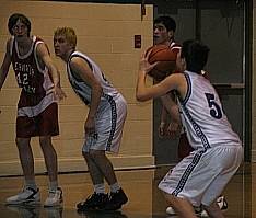 ohsjvfoul2-12-05oss.jpg - 11356 Bytes