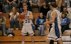 ohsvoffense2-12-05oss.JPG - 64295 Bytes
